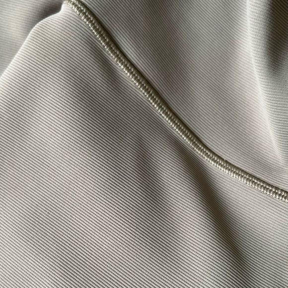 NWT Lululemon leggings - Picture 3 of 5